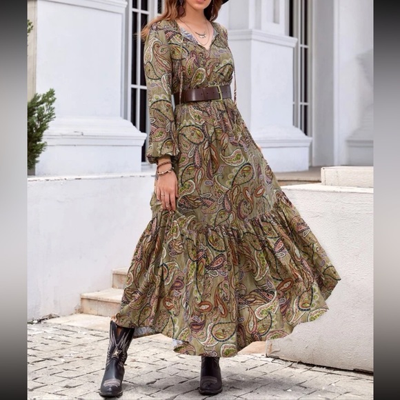 Boho gypsy purple floral print ruffle hem maxi dress - Picture 4 of 6